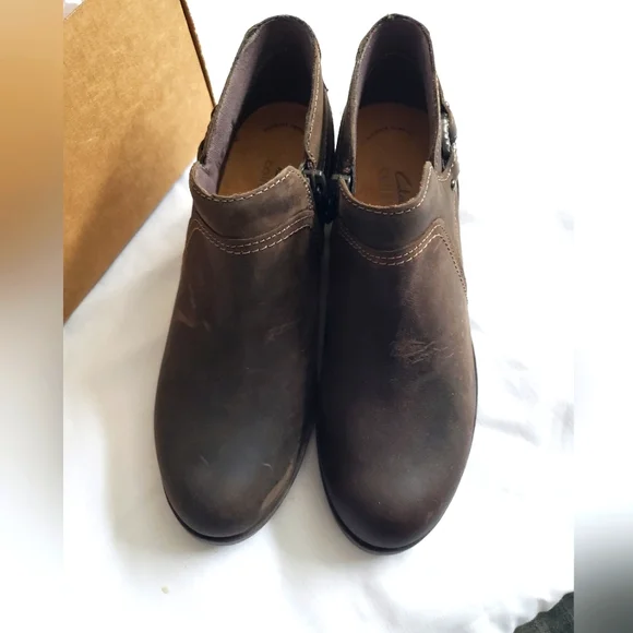 Women's Charleton Grace Buckled Ankle Booties - Picture 3 of 16